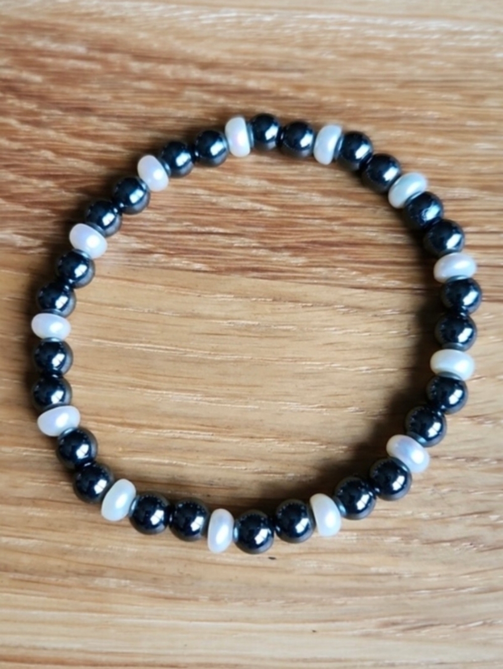 Fresh Water Pearls & Gray Hematite Beaded Stretch Bracelet | Handmade